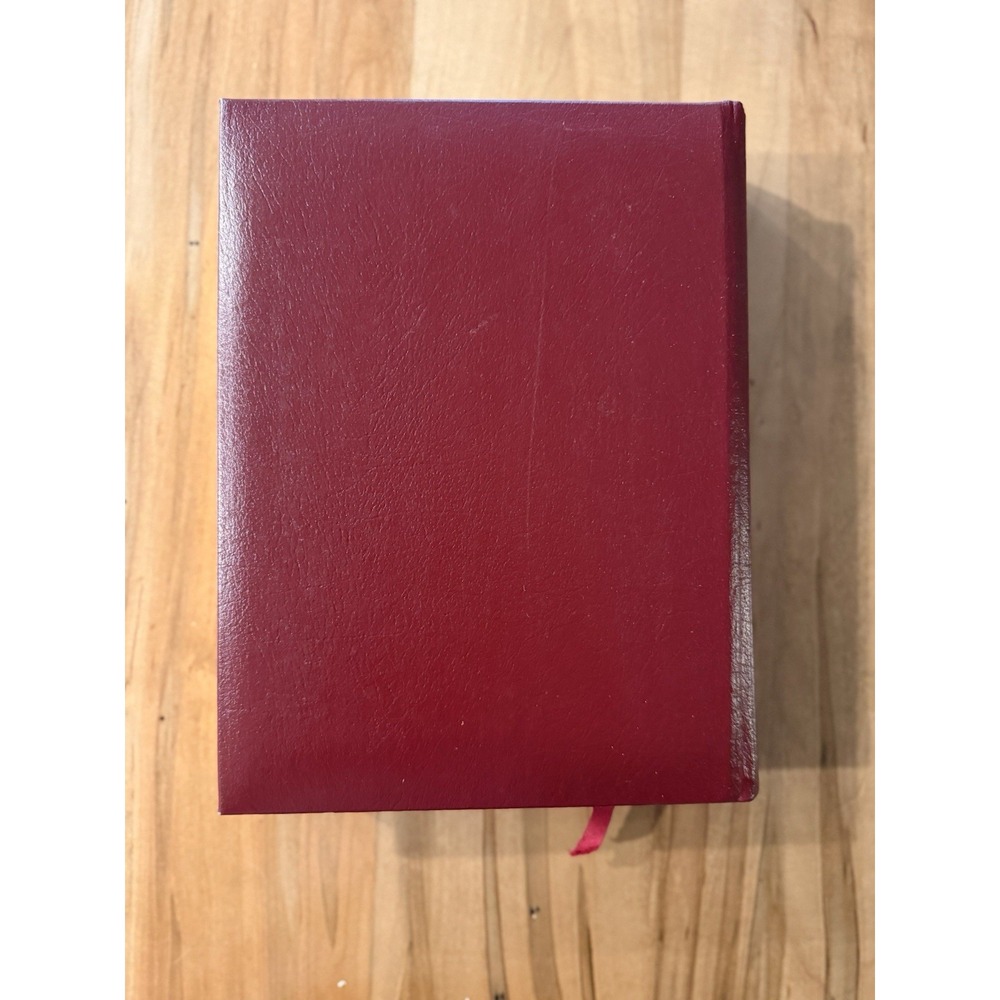 Holy Bible Family Edition New King James Version Red Letter Nelson 255BGCE - Picture 3 of 11